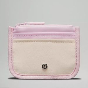 Lululemon pink Meadowsweet Pink/White Opal